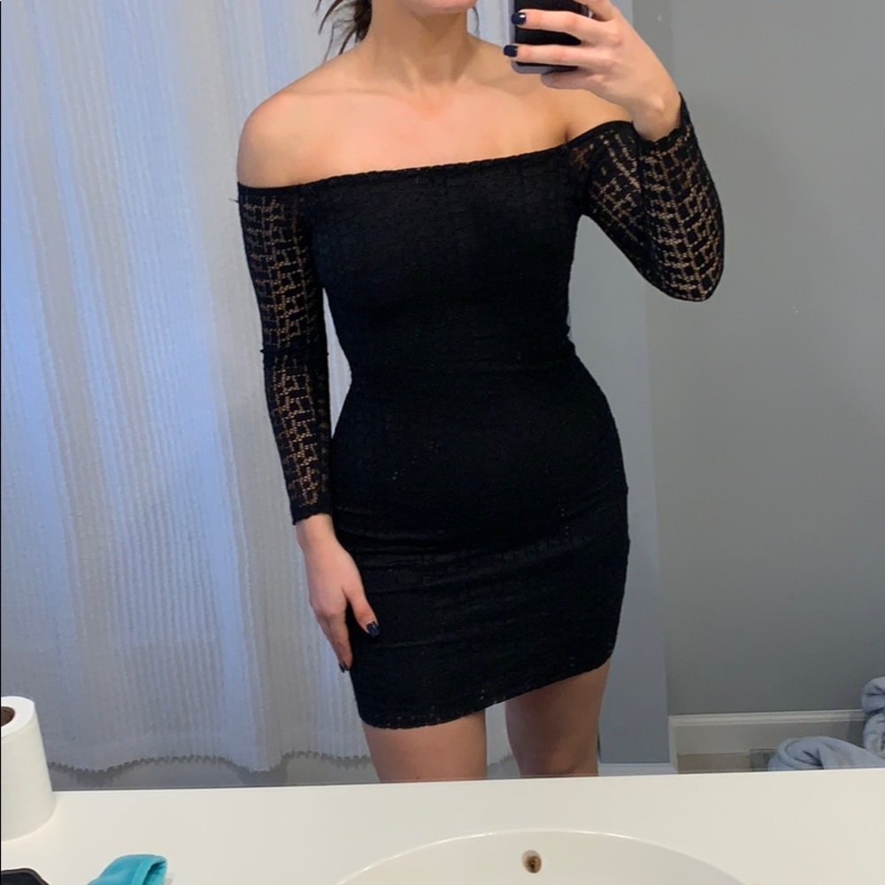 Ali & Jay Geo Lace Off-Shoulder Dress